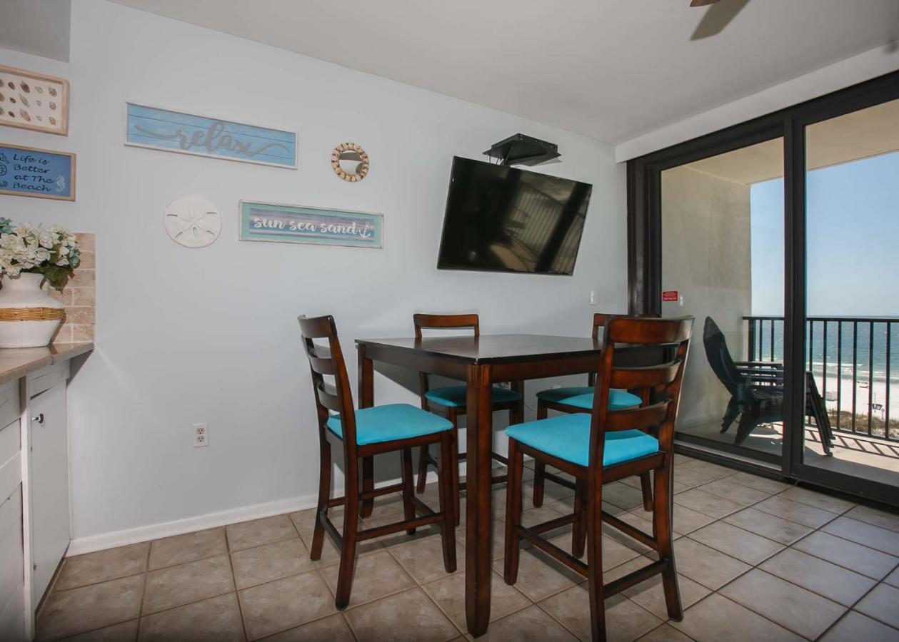 Island Winds West 477 By Albvr - Beachfront, Updated & Beautiful! Just Steps To The Beach & Hangout! Gulf Shores Exterior photo