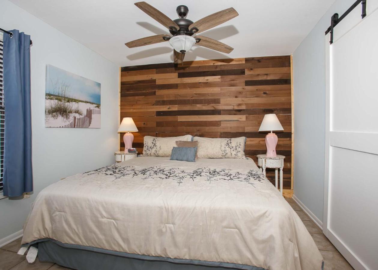 Island Winds West 477 By Albvr - Beachfront, Updated & Beautiful! Just Steps To The Beach & Hangout! Gulf Shores Exterior photo